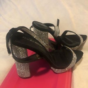 Black bling chunky heels size 8